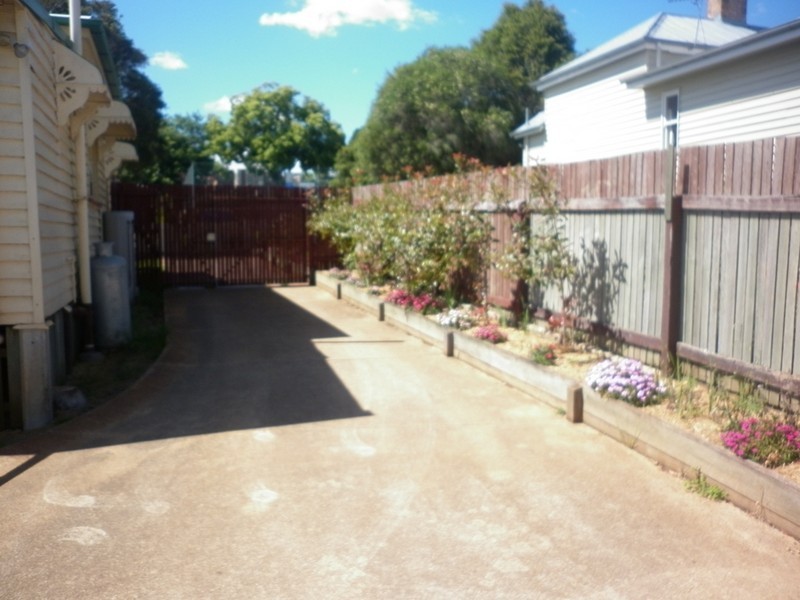2 Murphy Street, Rangeville QLD 4350