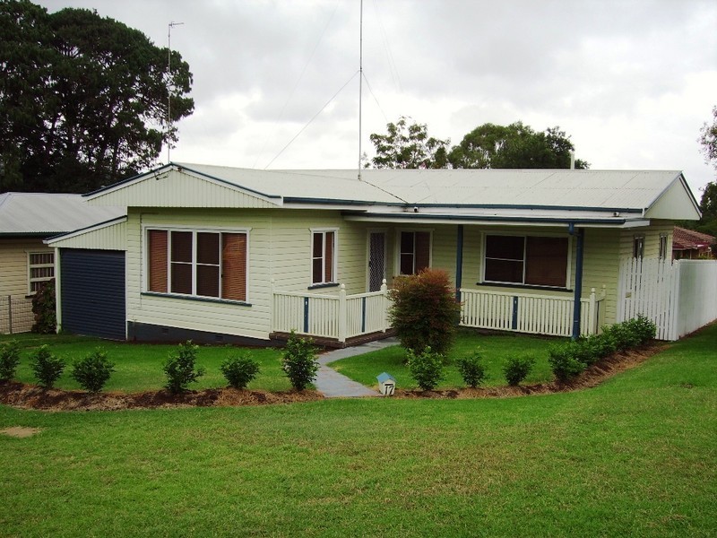 17 Suffolk Street, East Toowoomba QLD 4350
