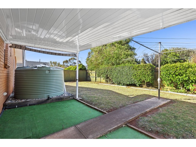 6 Caldwell Street, Wilsonton QLD 4350