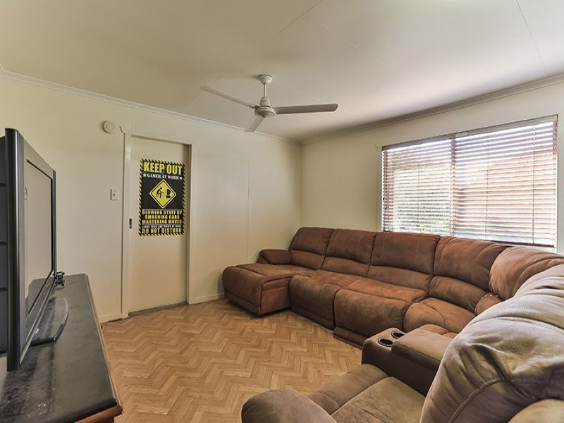 55 Glenvale Road, Newtown QLD 4350