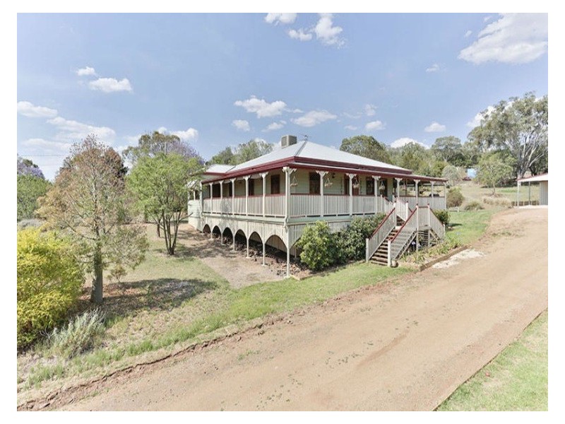32 Goombungee Road, Kingsthorpe QLD 4400