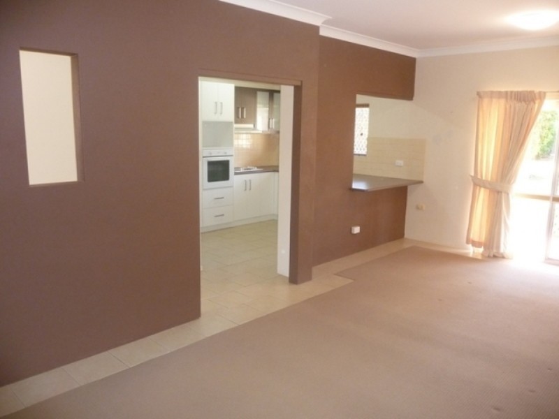 1/128  Curzon Street, Rangeville QLD 4350