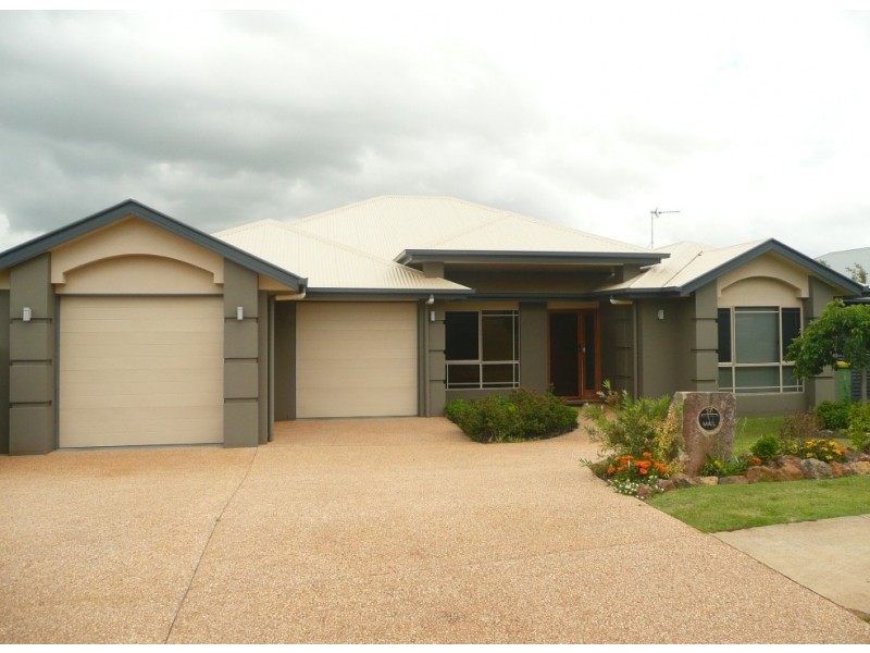 17 Ridgewood Drive, Kearneys Spring QLD 4350