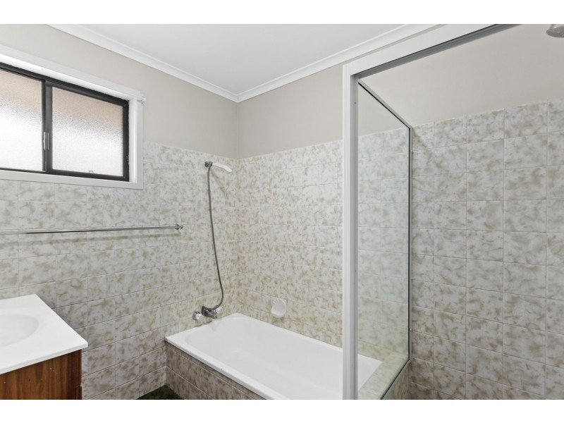8 Coral Street, East Toowoomba QLD 4350