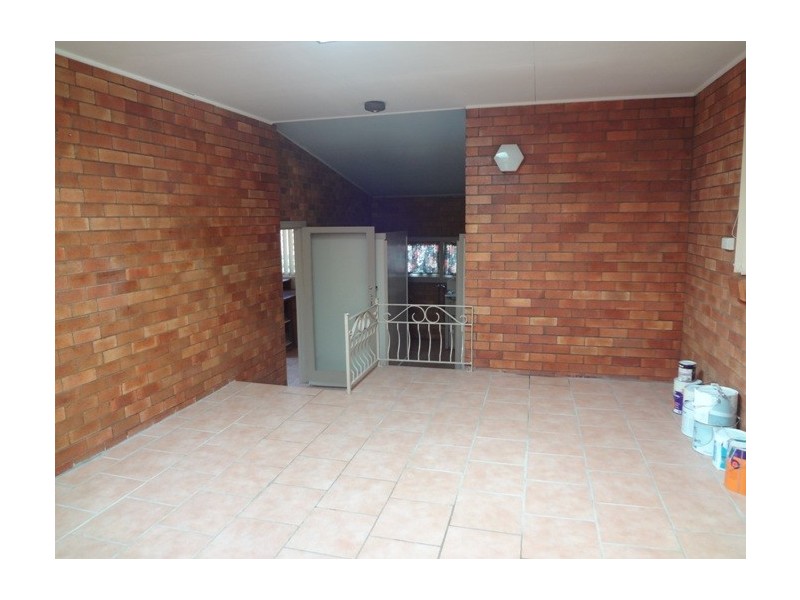 6 MCINTYRE STREET, Centenary Heights QLD 4350