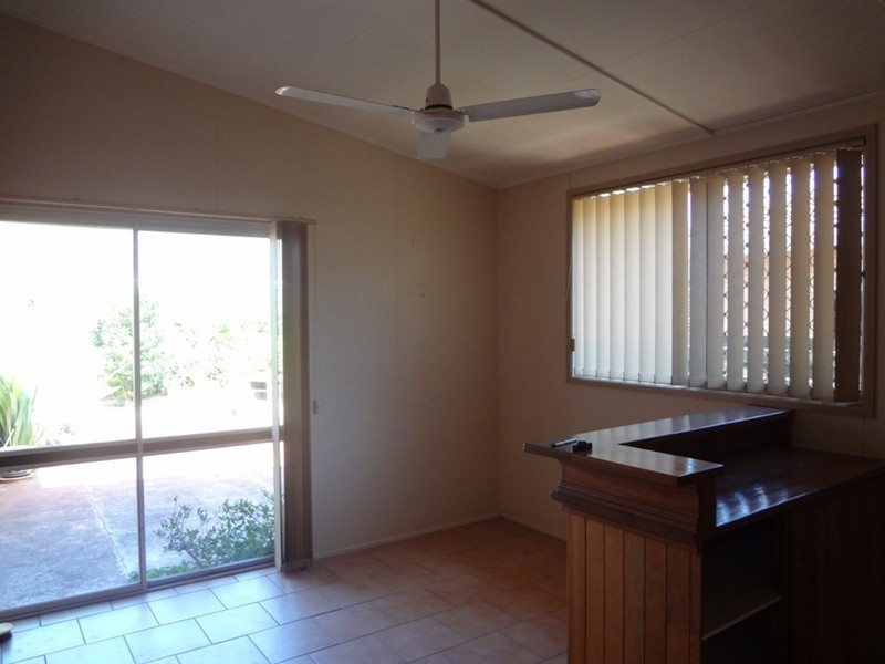 6 MCINTYRE STREET, Centenary Heights QLD 4350