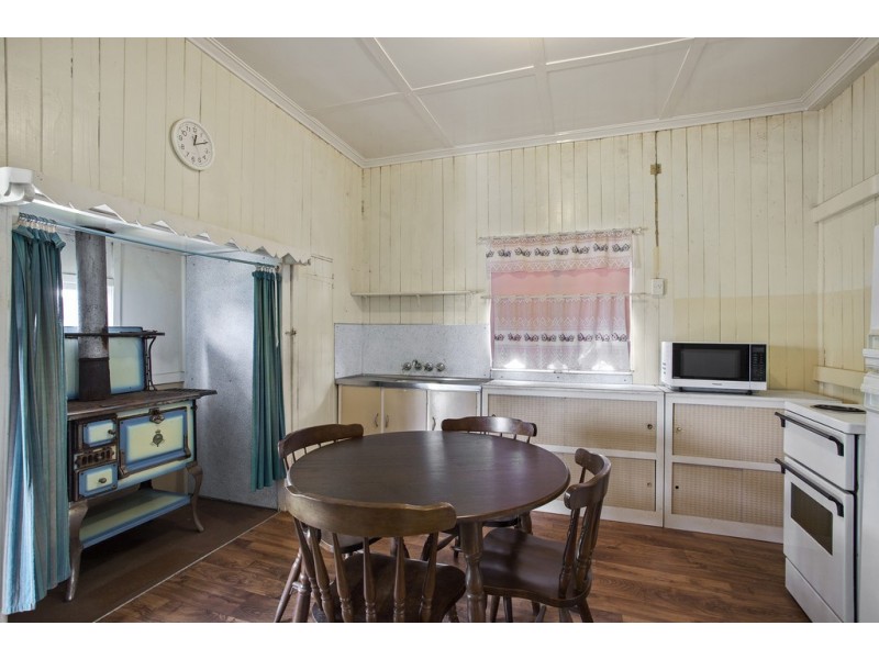 36 Gostwyck Street, Newtown QLD 4350