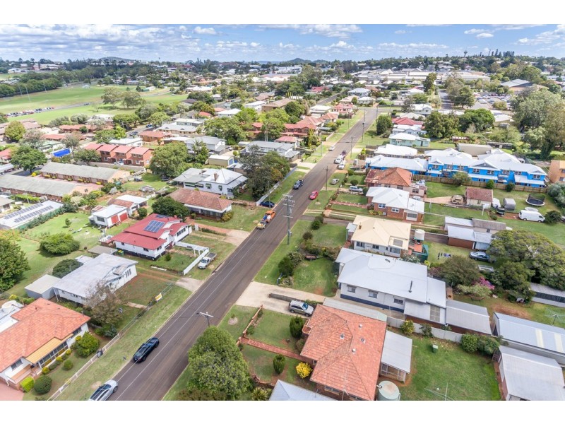 36 Gostwyck Street, Newtown QLD 4350