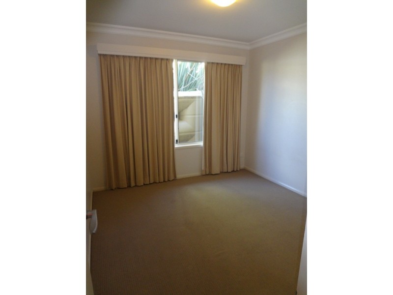 1/61 Luck Street, Drayton QLD 4350