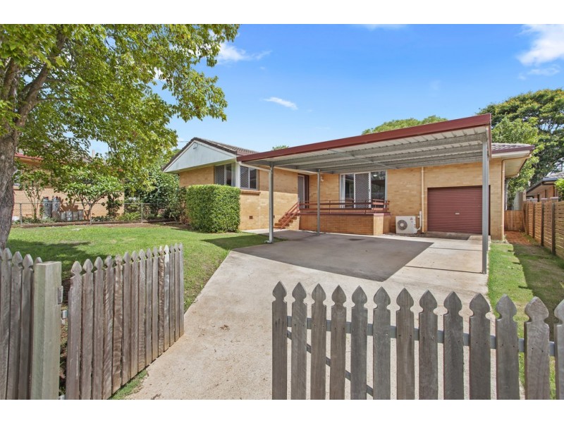 235a Mackenzie Street, Centenary Heights QLD 4350