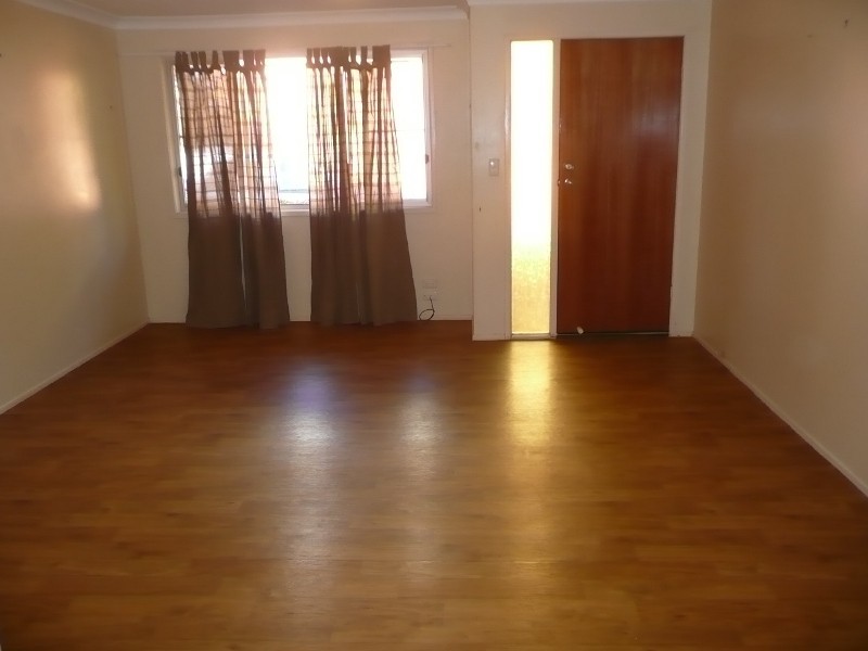 1/244 Alderley Street, Centenary Heights QLD 4350