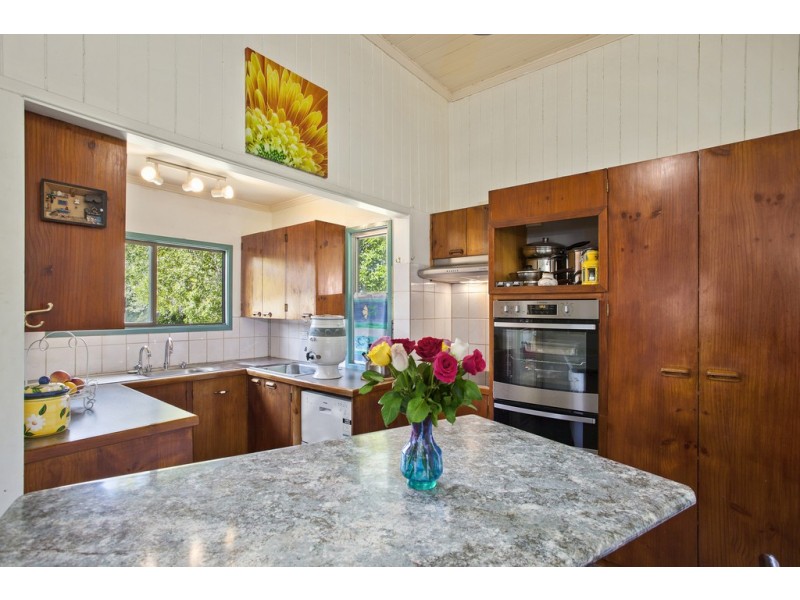 32 School Street, Helidon QLD 4344