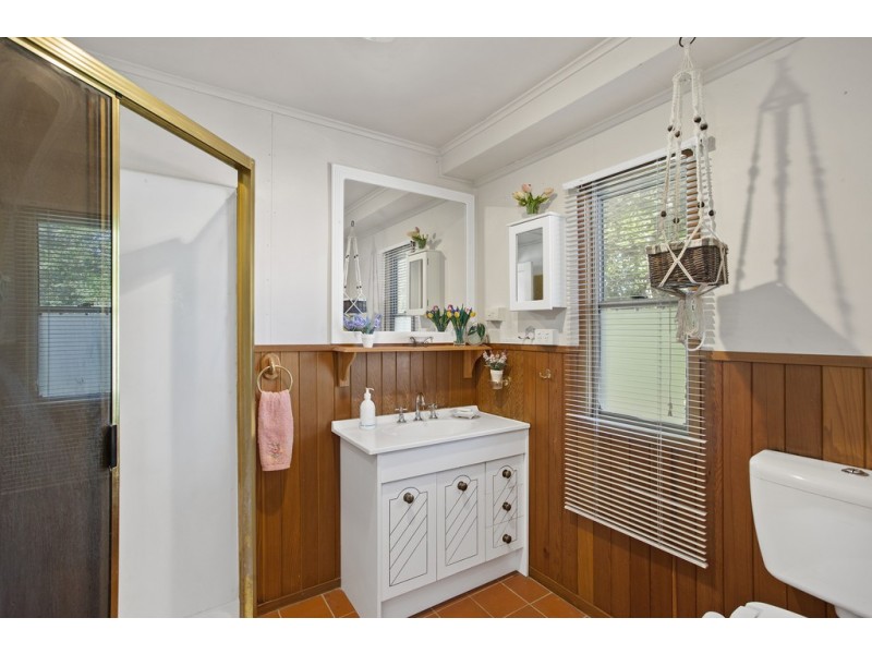 32 School Street, Helidon QLD 4344