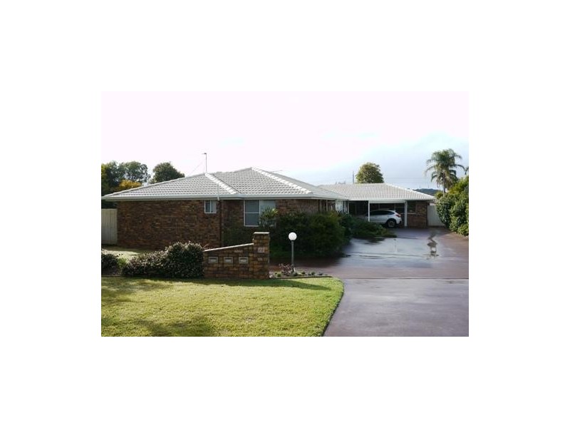 2/14 Anita Drive, Kearneys Spring QLD 4350