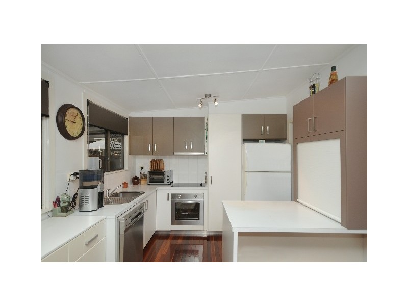 6 Lovett Street, Rangeville QLD 4350