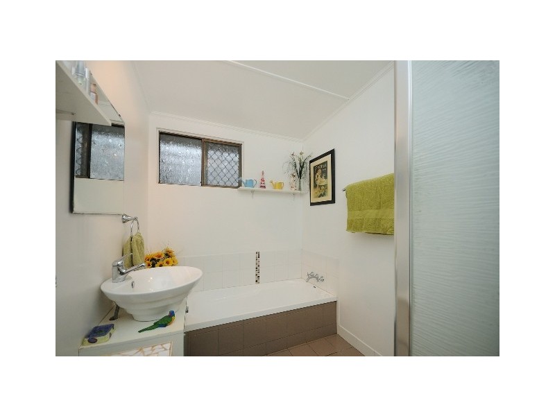 6 Lovett Street, Rangeville QLD 4350