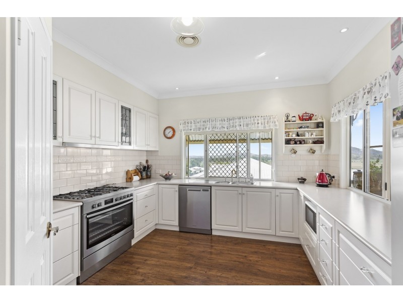 14 Edwin Street, Westbrook QLD 4350