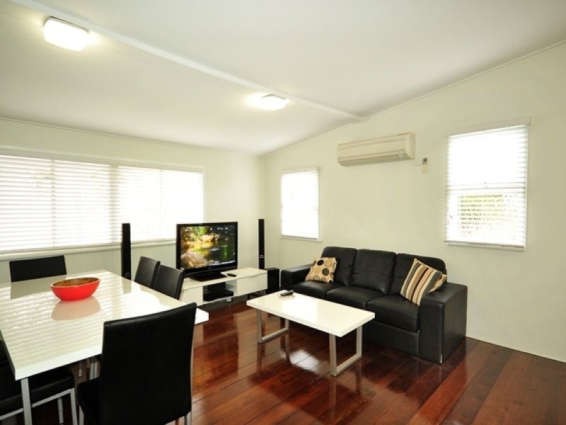 56 Drummond Street, Rangeville QLD 4350