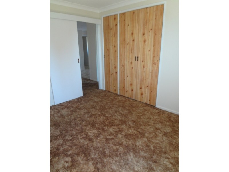 1/53a Holberton Street, Newtown QLD 4350