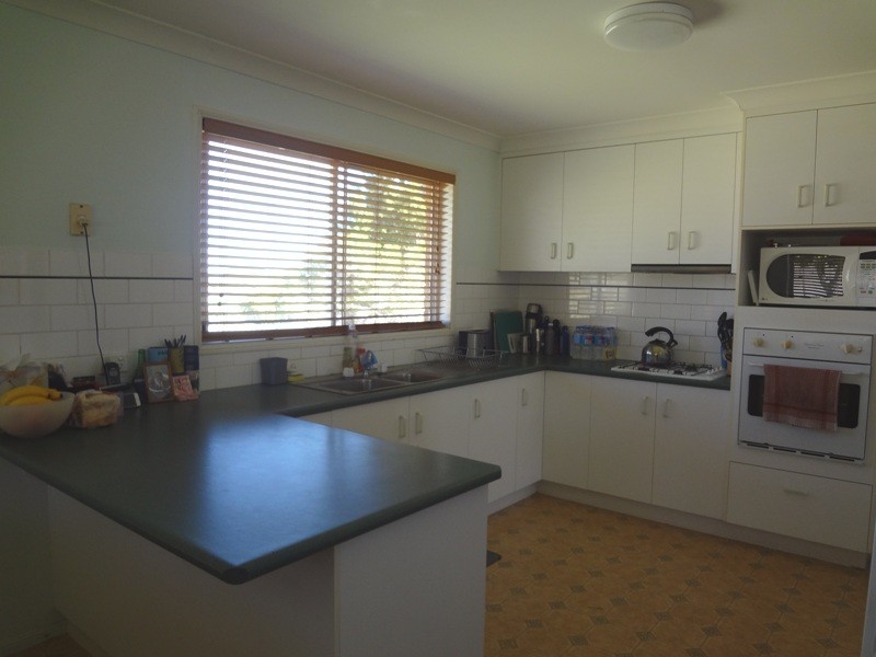2 Robindale Drive, Darling Heights QLD 4350