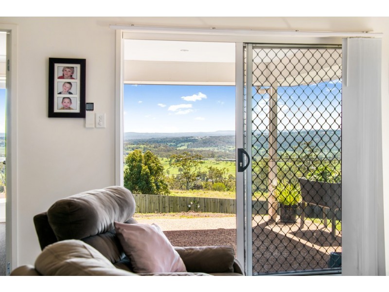 27 Sanctuary Drive, Cranley QLD 4350