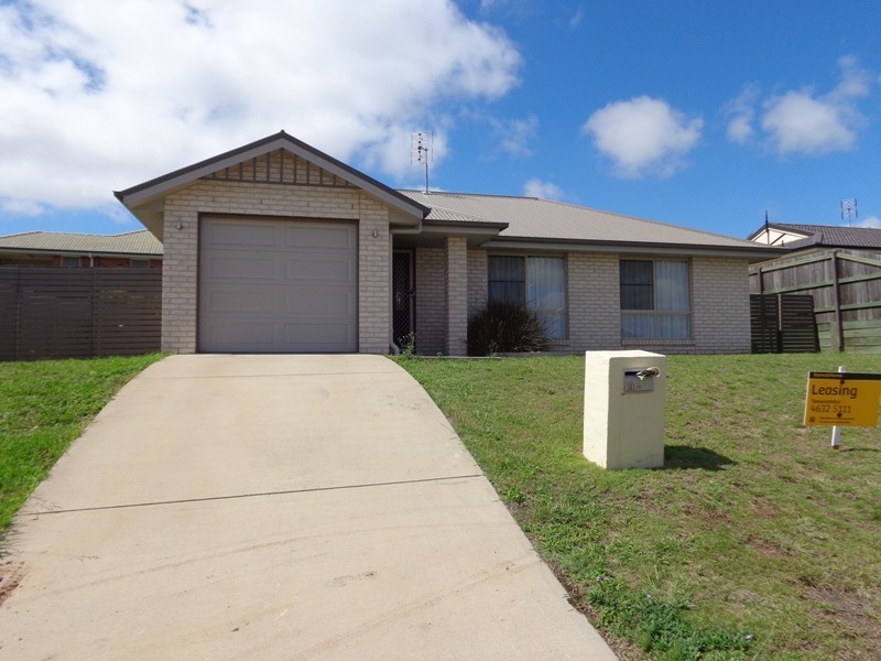 20 Cuttaburra Crescent, Glenvale QLD 4350
