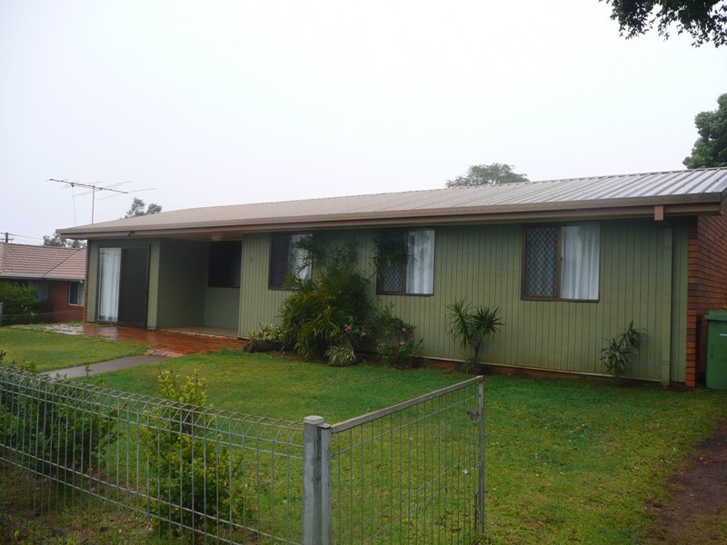 9 Coonawarra Court, Wilsonton Heights QLD 4350