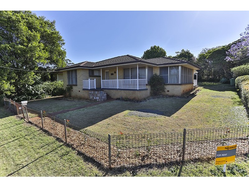 49 Noll Street, Kearneys Spring QLD 4350