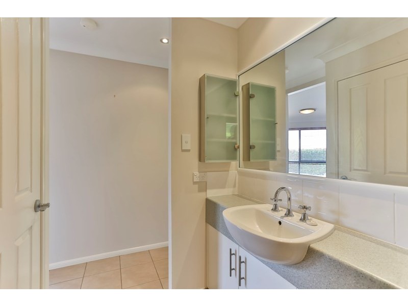 12/451 Alderley Street, Harristown QLD 4350