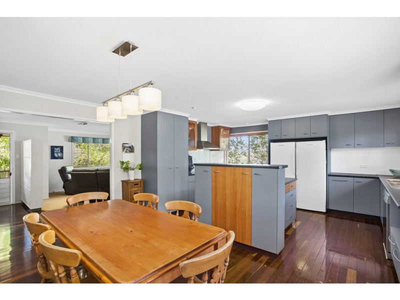 9 Tracey Street, Rangeville QLD 4350