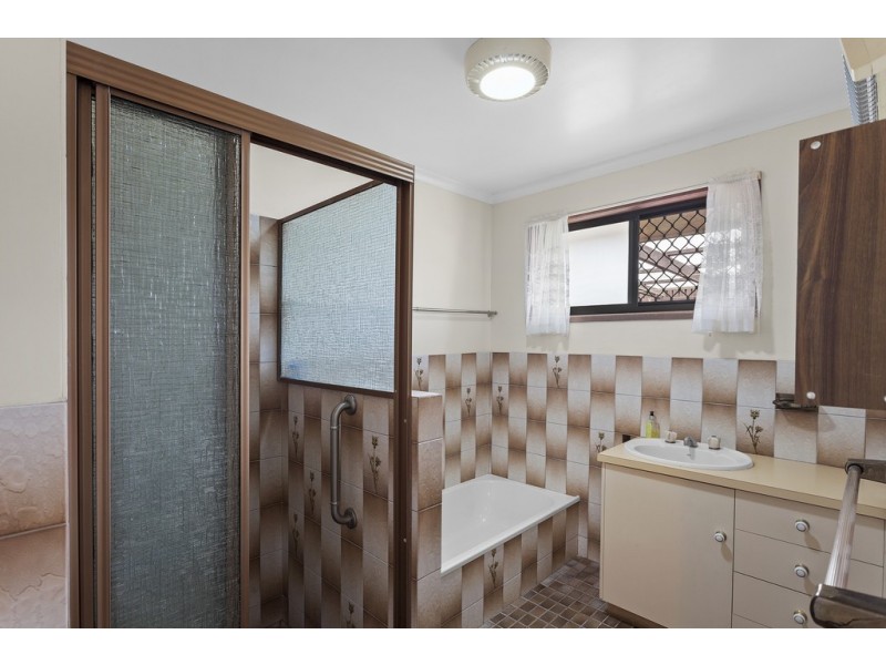 8 Brunner Street, Rangeville QLD 4350