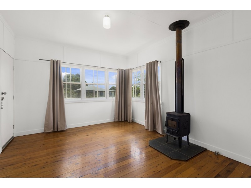 8 Sheehan Street, South Toowoomba QLD 4350