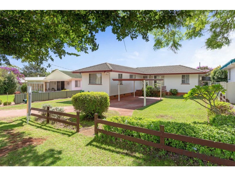 7 McIntyre Street, Centenary Heights QLD 4350