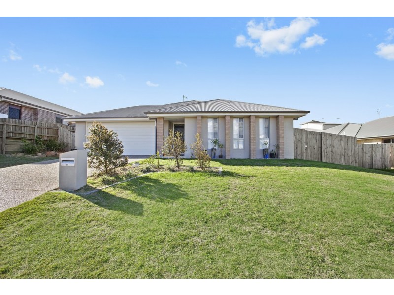 71 Barlow Street, Cranley QLD 4350