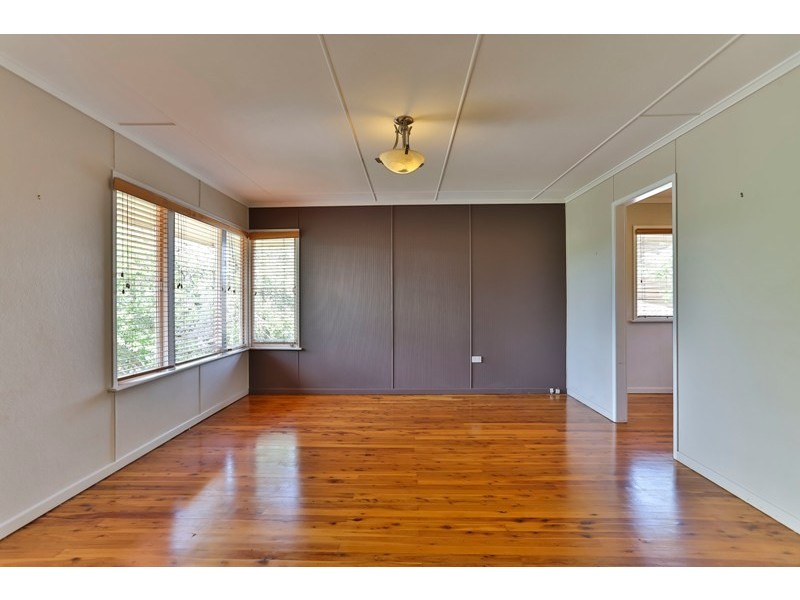 25 South Street, Rangeville QLD 4350