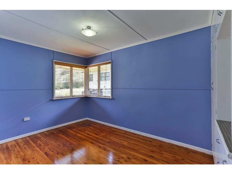 25 South Street, Rangeville QLD 4350