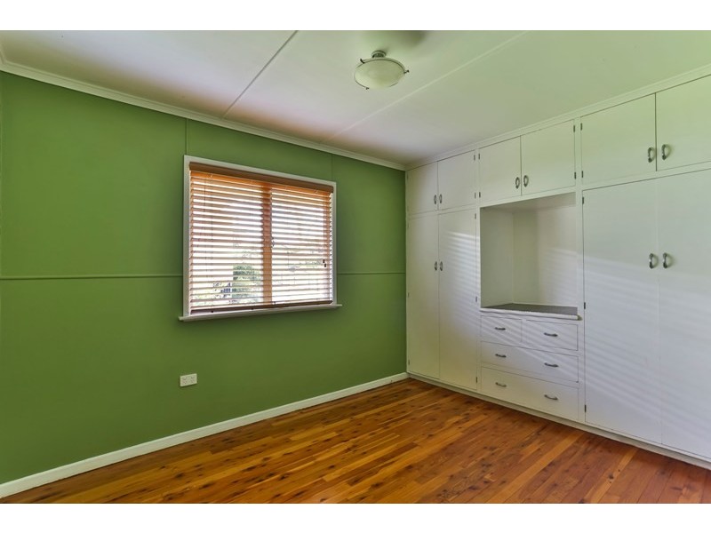 25 South Street, Rangeville QLD 4350