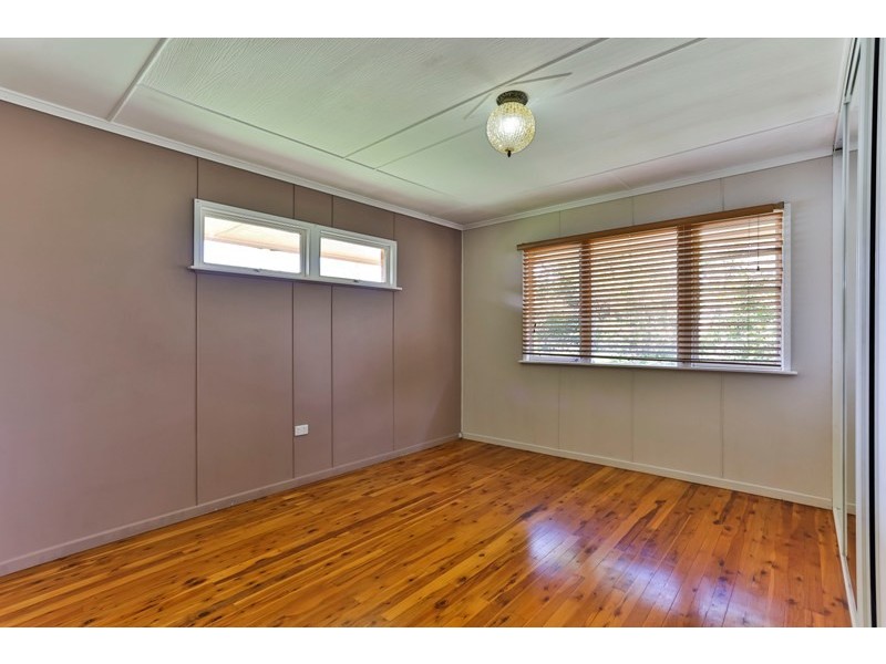 25 South Street, Rangeville QLD 4350