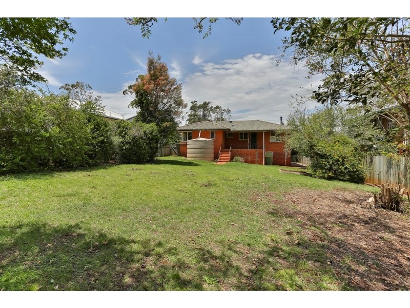 25 South Street, Rangeville QLD 4350