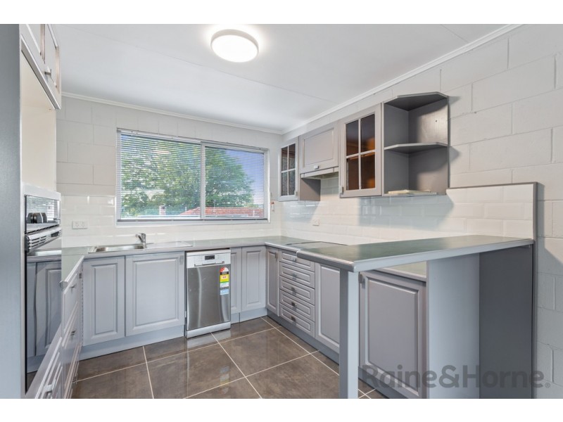 1/11 Tame Street, South Toowoomba QLD 4350