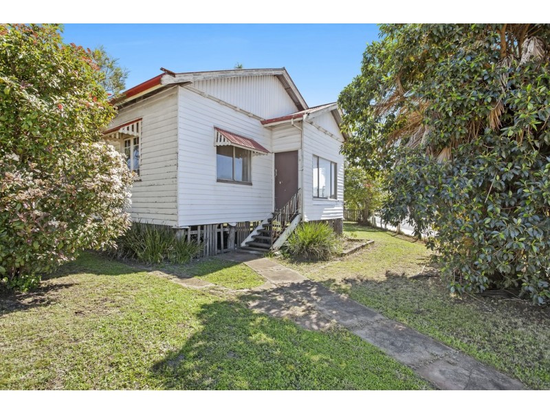 37 Mort Street, Newtown QLD 4350