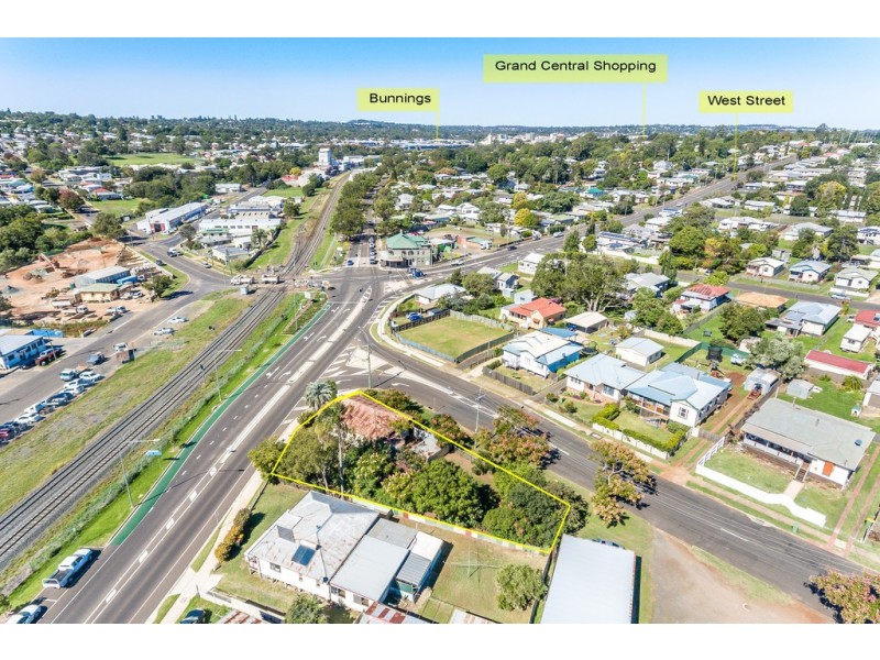 37 Mort Street, Newtown QLD 4350