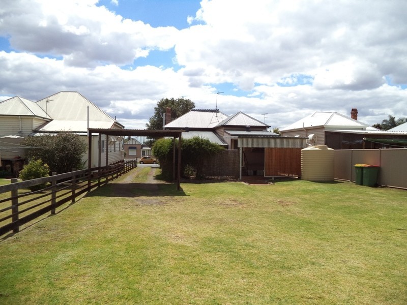 42 Grenier Street, Toowoomba City QLD 4350