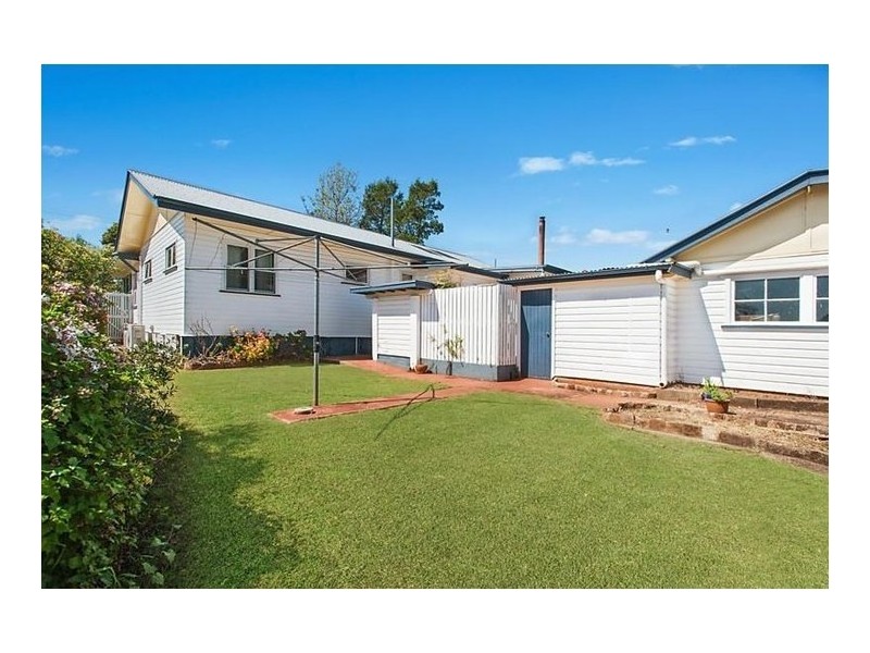 33 Burke Street, Rangeville QLD 4350