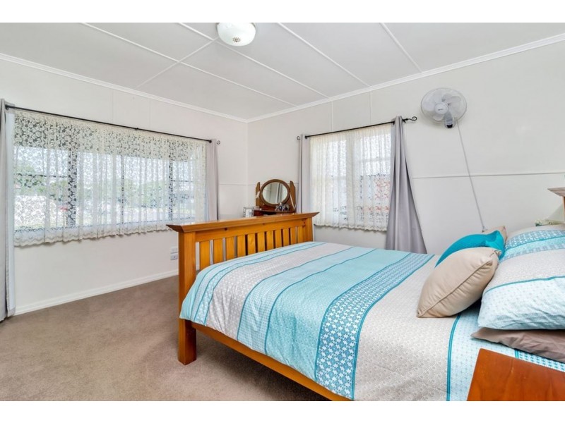 15 Rosina Street, Newtown QLD 4350