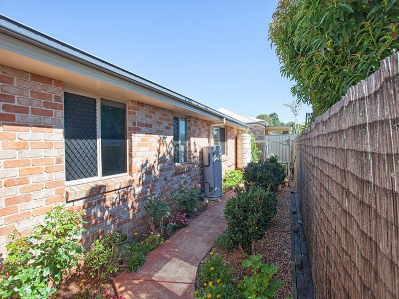 4/58 Tara Street, Wilsonton QLD 4350