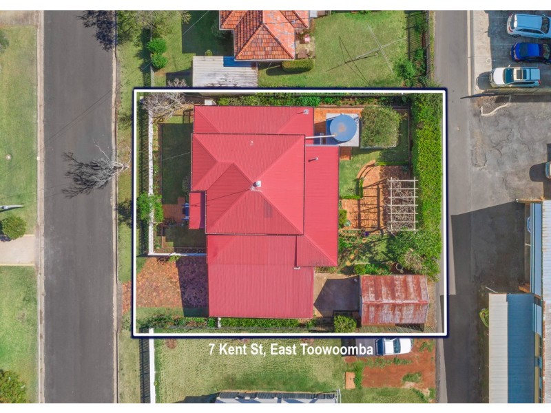 7 Kent Street, East Toowoomba QLD 4350