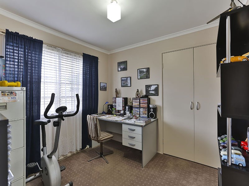 23 Armstrong Street, Wilsonton QLD 4350