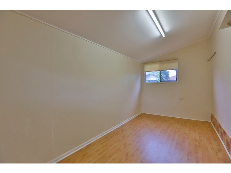 1 McLeish Street, Harristown QLD 4350
