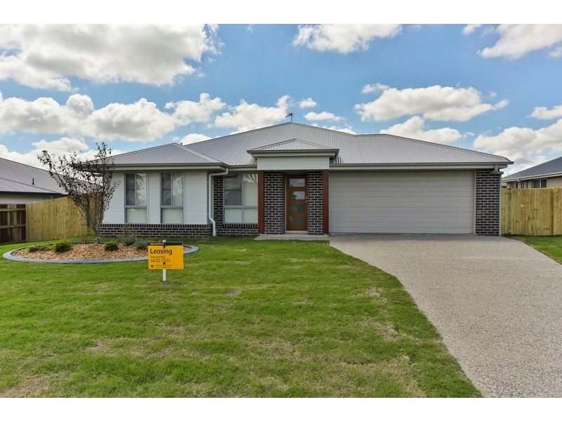 15 McIntosh Street, Westbrook QLD 4350